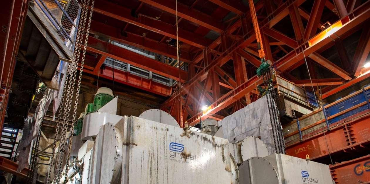 Kennards adds lifting system for 70tonne loads Construction Briefing