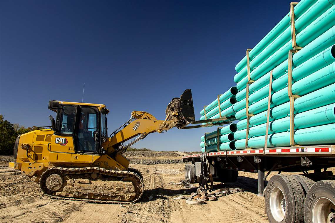 The Cat 953 tracked loader 