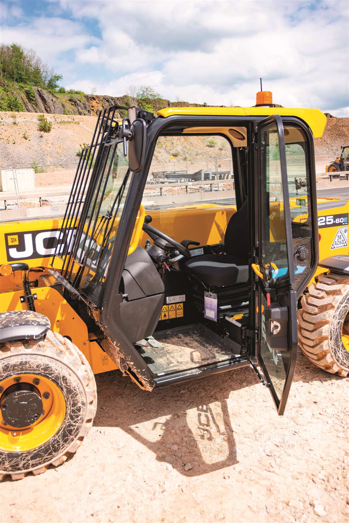 JCB 525-60E Loadall electric telehandler