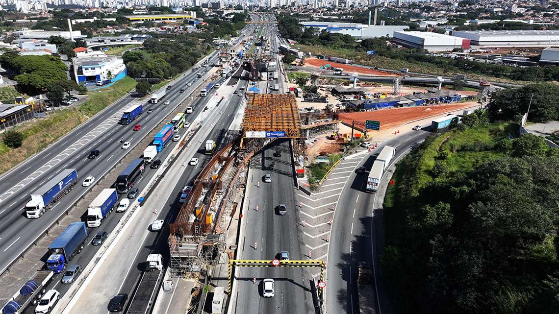 Ulma says that the construction required formwork, shoring and scaffolding solutions that combined safety, technical precision and speed of execution. 