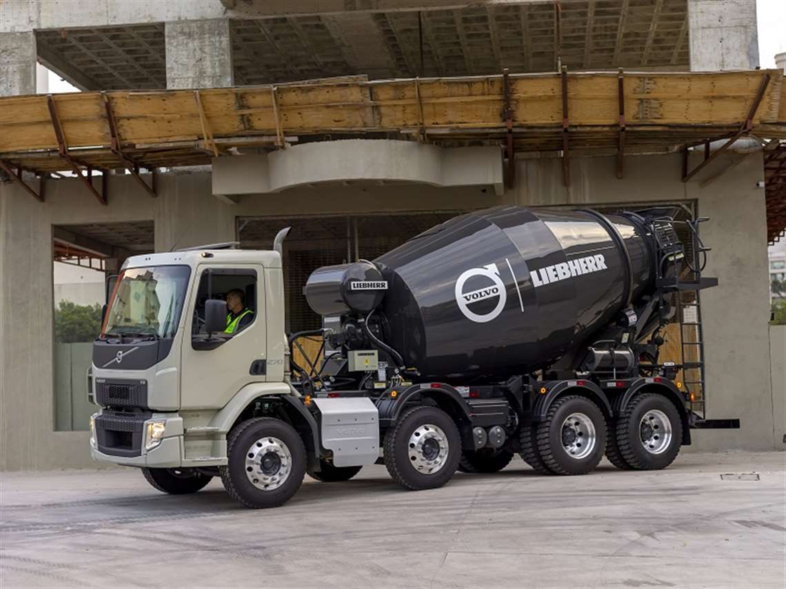 Volvo Liebherr 1