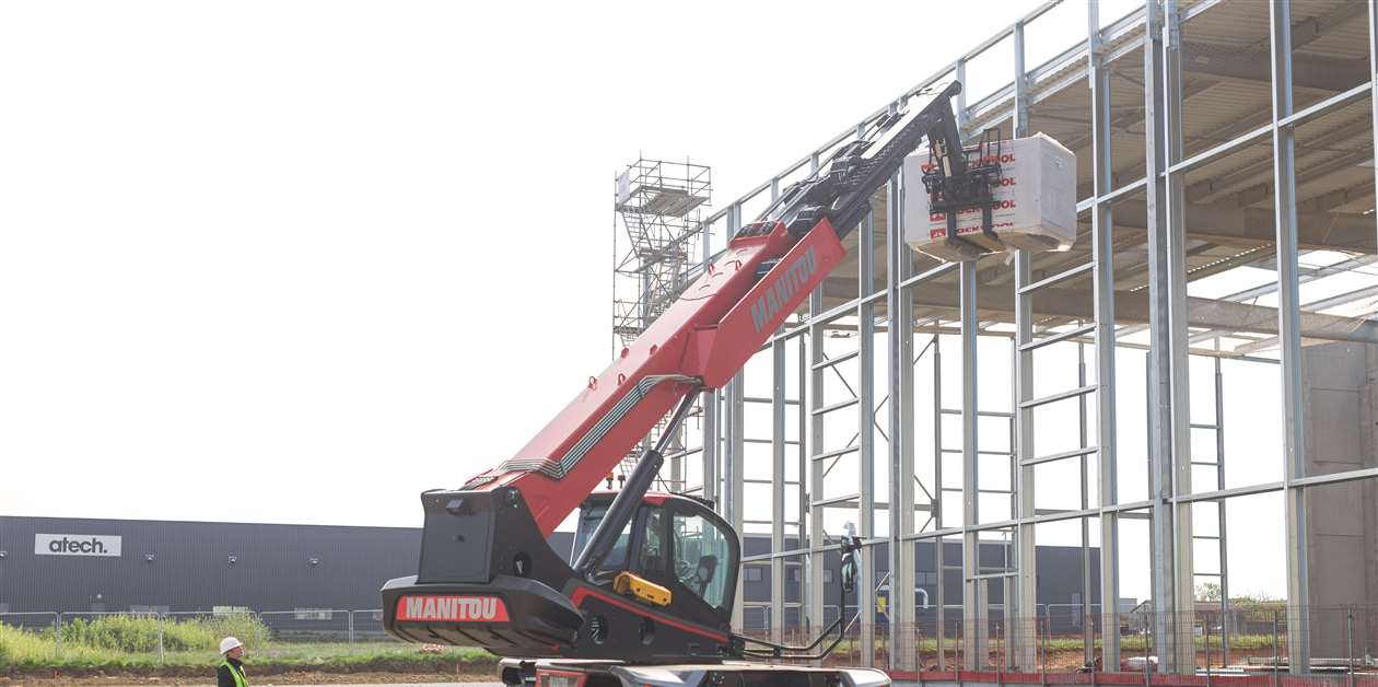 Rotating telehandlers: A natural addition to your rental fleet ...
