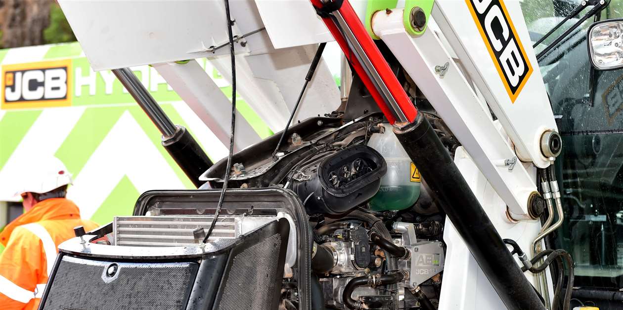 JCB puts hydrogen combustion into action - Construction Briefing