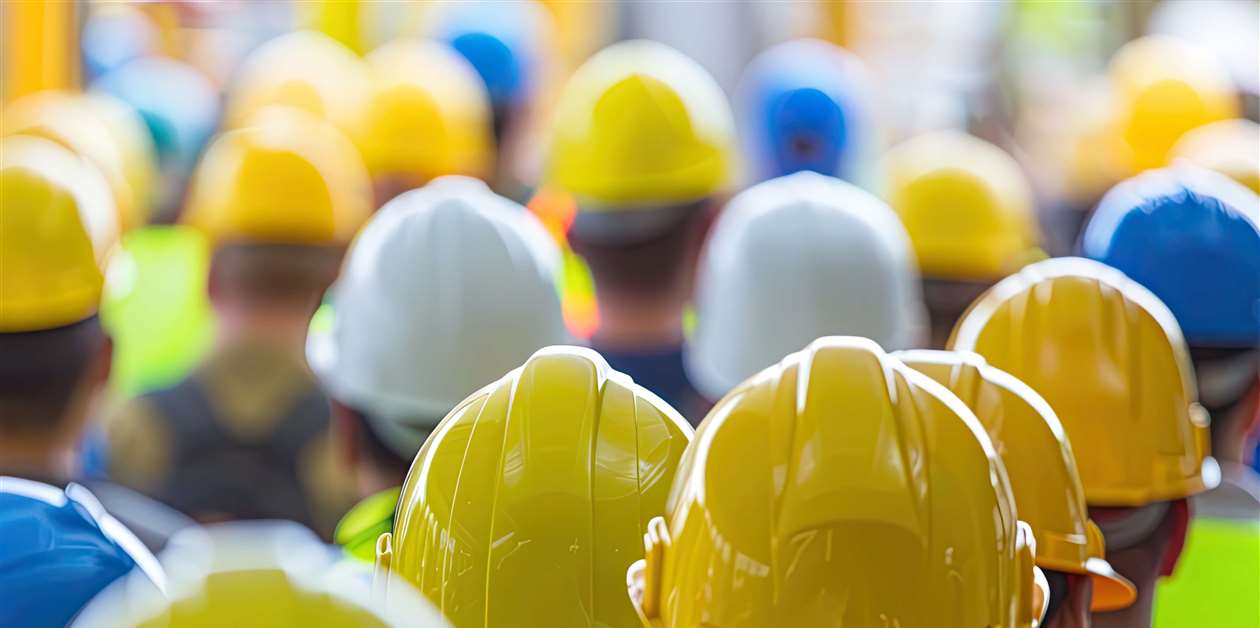 US construction employment bounces back in March