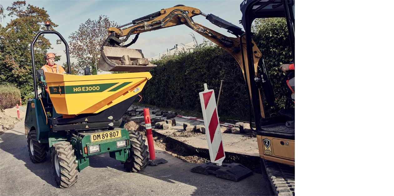 IRE and APEX unite compact equipment, access platforms and new power technology in Maastricht