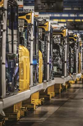 Newly built excavators at John Deere's plant in Kernersville, North Carolina. (Photo: John Deere.)