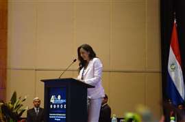 La ministra Claudia Centurión