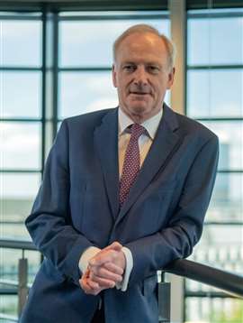Il presidente della FIEC Philip Crampton