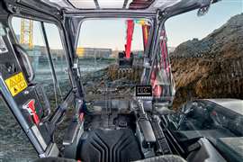 Innenansicht des Midibaggers SV86-7 von Yanmar. (Foto: Yanmar)