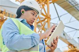 A worker wearing Sungs' ear protection