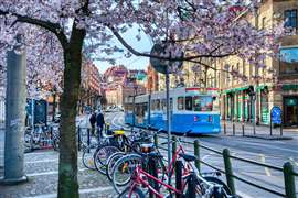 A tram in Gothenburg (Image: Adobe Stock)