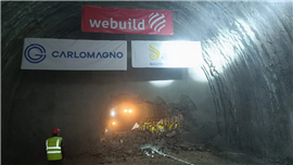 The breakthrough in the Roseto 1 natural tunnel