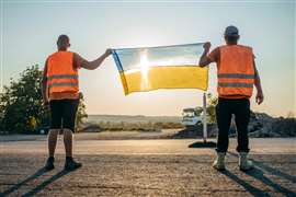 Trabajadores de carreteras de Ucrania (Imagen: Adobe Stock)