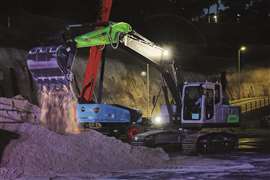 Ein Bagger auf der M&T Expo