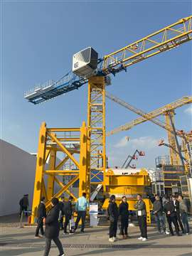 LiuGong tower cranes at Bauma China 2024