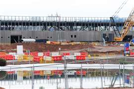 Meta Mesa Data Center construction (Image: Adobe Stock)