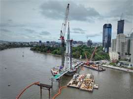Il ponte Kangaroo Point di Brisbane è uno dei ponti pedonali e ciclabili con stralli sospesi più lunghi al mondo.