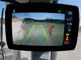 Caterpillar's human detection system in action Image: Caterpillar