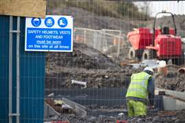 Construction site and safety signs Image: Adobe Stock