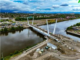 El puente Renfrew de Escocia en construcción Imagen: GRAHAM