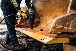 Caterpillar Single Life Cutting Edge Image: Caterpillar