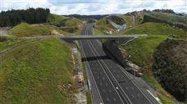 La nouvelle section de l'autoroute reliera l'autoroute Pūhoi à Warkworth, qui a été récemment achevée.