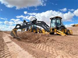 The John Deere 320 P-Tier backhoe (Image: Mitchell Keller)