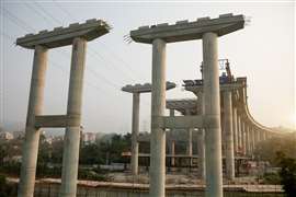 As construction projects grow in size and scope so does the risk of delay