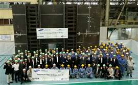 Samsung C&T’s steel composite module mockup at a completion ceremony at IHI’s Yokohama plant in Japan
