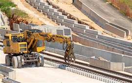 Travaux d'amélioration d'une ligne ferroviaire