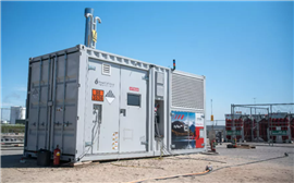 Un generatore di celle a combustibile a idrogeno prodotto da Hitechi Energy in loco a Rotterdam. (Immagine: Hitachi Energy)