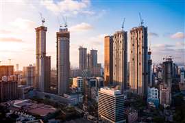 Gratte-ciels en construction à Mumbai, en Inde.