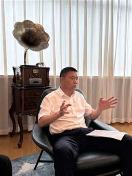 Mr. Xu Shugen, founder and chairman of Dingli