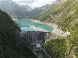 The “Limberg Dam” in Kaprun is being raised by nine meters with the support of Doka solutions.