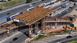 The viaducts are being built with spans of up to 75m without interrupting traffic on the Via Dutra, regarded as the busiest road in Brazil.