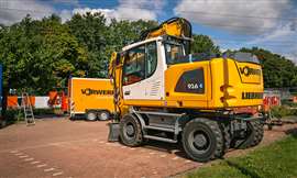 The Liebherr electric A 916 E wheeled excavator.