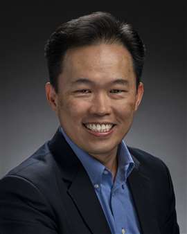 Chih Liang, Vizepräsident für weltweiten Vertrieb und Marketing von Bautechnologie bei Caterpillar (Bild mit freundlicher Genehmigung von Caterpillar)