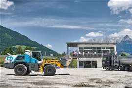 ‘World’s first’ large wheeled loader with hydrogen engine