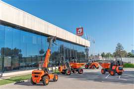 Oshkosh completes Ausa acquisition