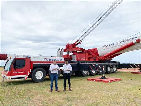 Transnacional recibe grua Liebherr usada