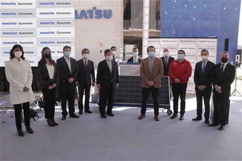 Komatsu inaugura planta fotovoltaica