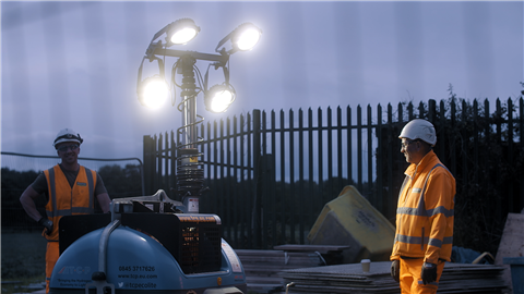 TCP Ecolite TH200 illuminates site workers