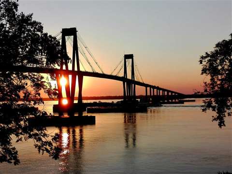 Puente Chacao