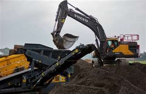 Processing the tar-bound material for use in resurfacing the A46 Warwick Bypass