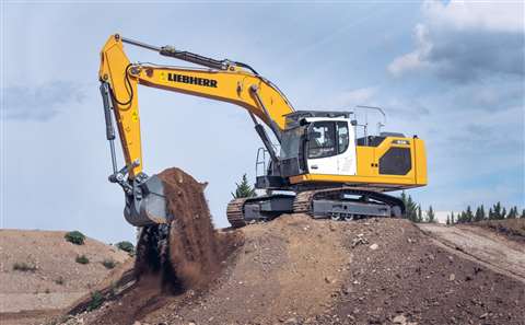 De acuerdo con Liebherr, la R 938 tiene la cuchara más grande del mercado en su clase.