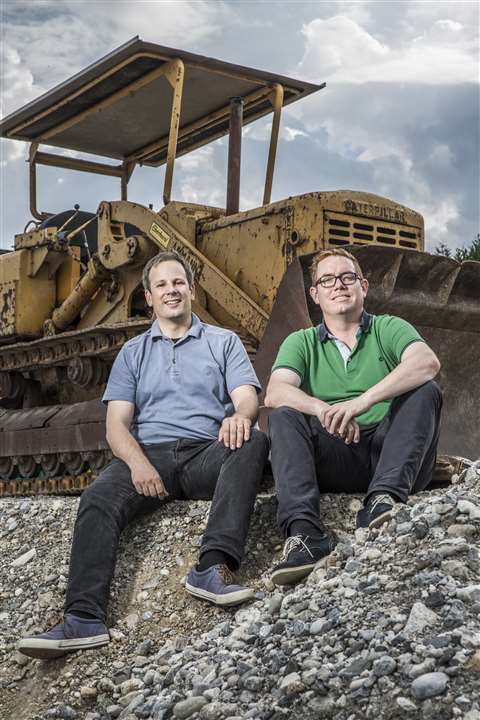 Los fundadores de Equippo, Michal Rohmeder (izq) y Philipp Knobel.