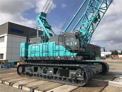 turquoise Kobelco crawler crane