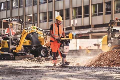 Wacker Neuson zero emission equipment operating in an urban jobsite 