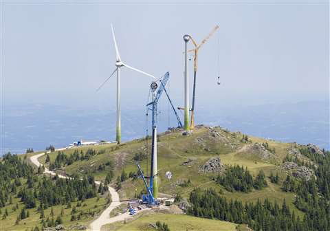 Liebherr LTM 1750-9.1 at work in Austria