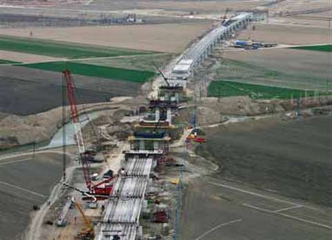 Turkey's longest viaduct – 2.2 km long – under construction.